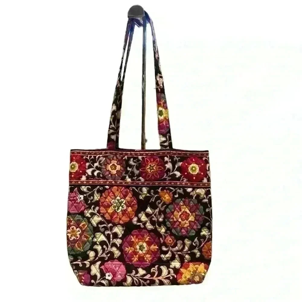 Vera Bradley Suzani Tote Bag.  Previously Owned in Excellent Condition. - Picture 2 of 6